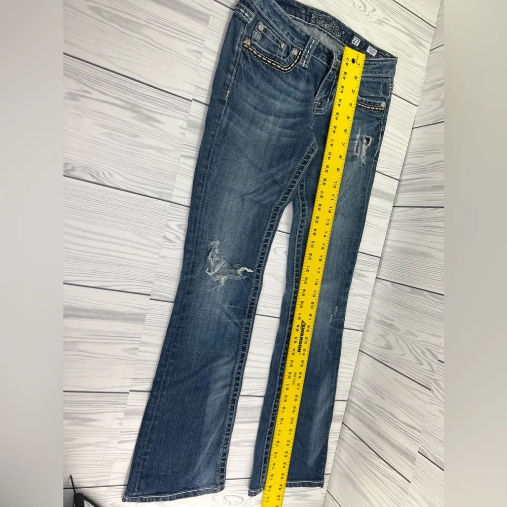 Women’s Miss Me Vintage Ripped Jeans